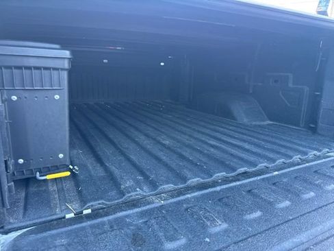 Used 2021 Chevrolet Silverado 2500 Custom w/ Custom Value Package AWD/4WD image 7