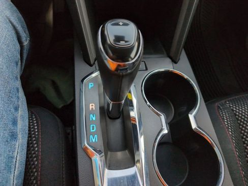 Used 2017 Chevrolet Equinox LT w/ Convenience Package image 21