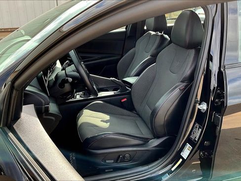 Used 2022 Hyundai Elantra N Line image 32