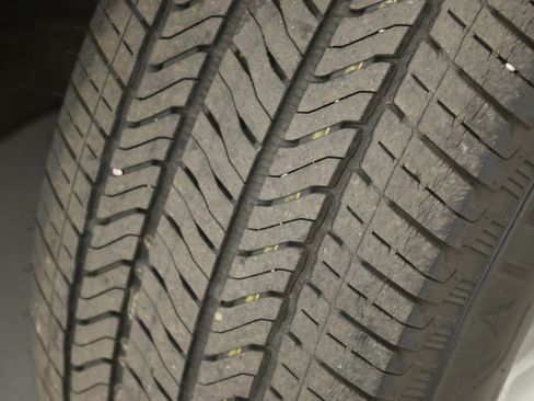 Certified 2023 Chevrolet Traverse LT w/ LPO, Floor Liner Package AWD/4WD image 31