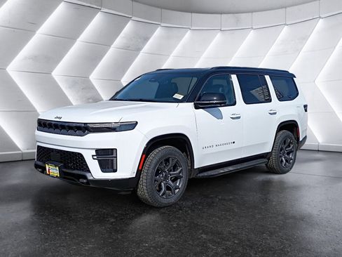 New 2026 Jeep Grand Wagoneer 4WD image 2