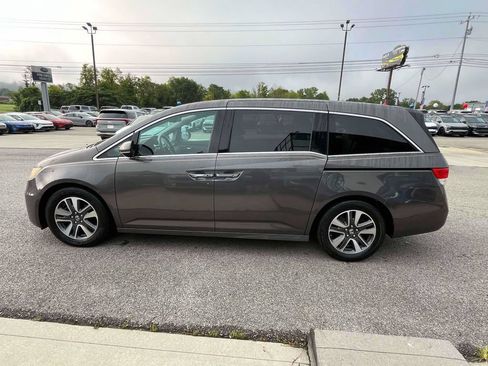Used 2016 Honda Odyssey Touring image 36
