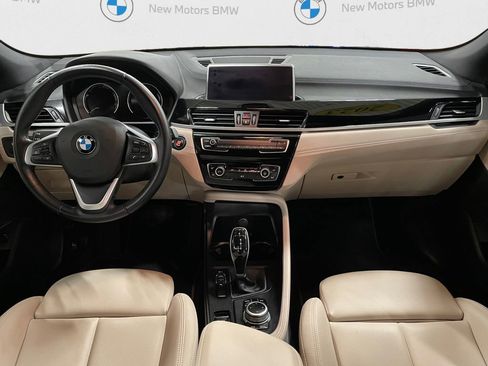 Used 2023 BMW X2 sDrive28i image 10