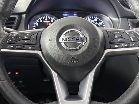 Used 2019 Nissan Rogue SV AWD/4WD image 14