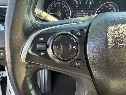 Used 2021 Buick Enclave Essence FWD image 29