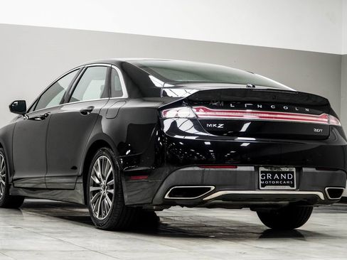 Used 2017 Lincoln MKZ Premiere image 10