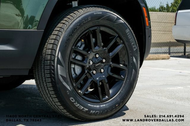 New 2026 Land Rover Defender 110 S AWD/4WD image 59