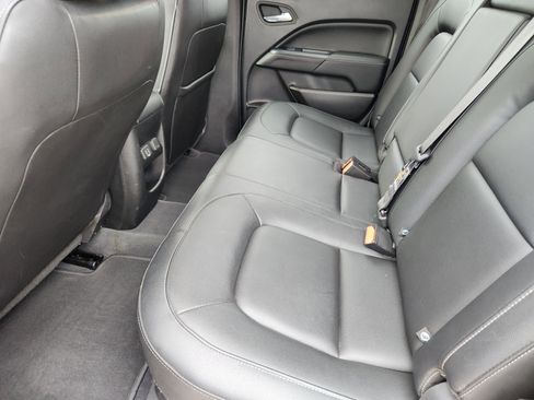 Used 2020 GMC Canyon SLT w/ Driver Alert Package image 28