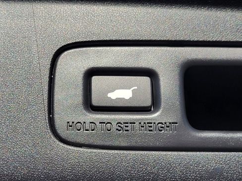 Used 2025 Acura ADX A-Spec image 8