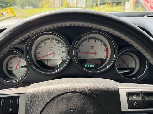 Used 2010 Dodge Challenger R/T RWD image 21
