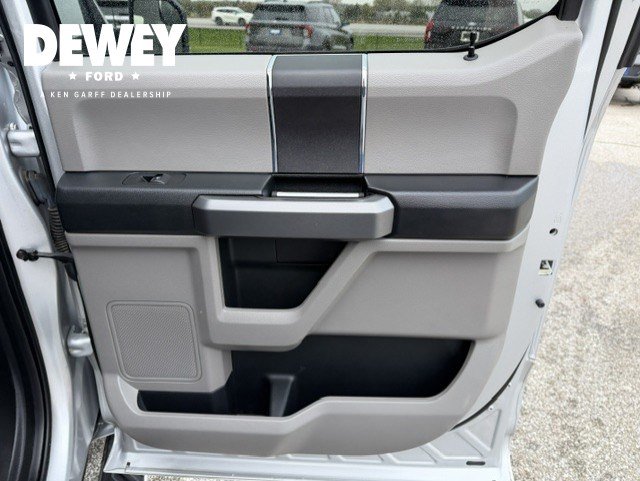 Used 2015 Ford F150 XLT w/ Equipment Group 301A Mid AWD/4WD image 29