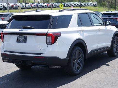 New 2026 Ford Explorer ST-Line w/ ST-Line Street Pack AWD/4WD image 14