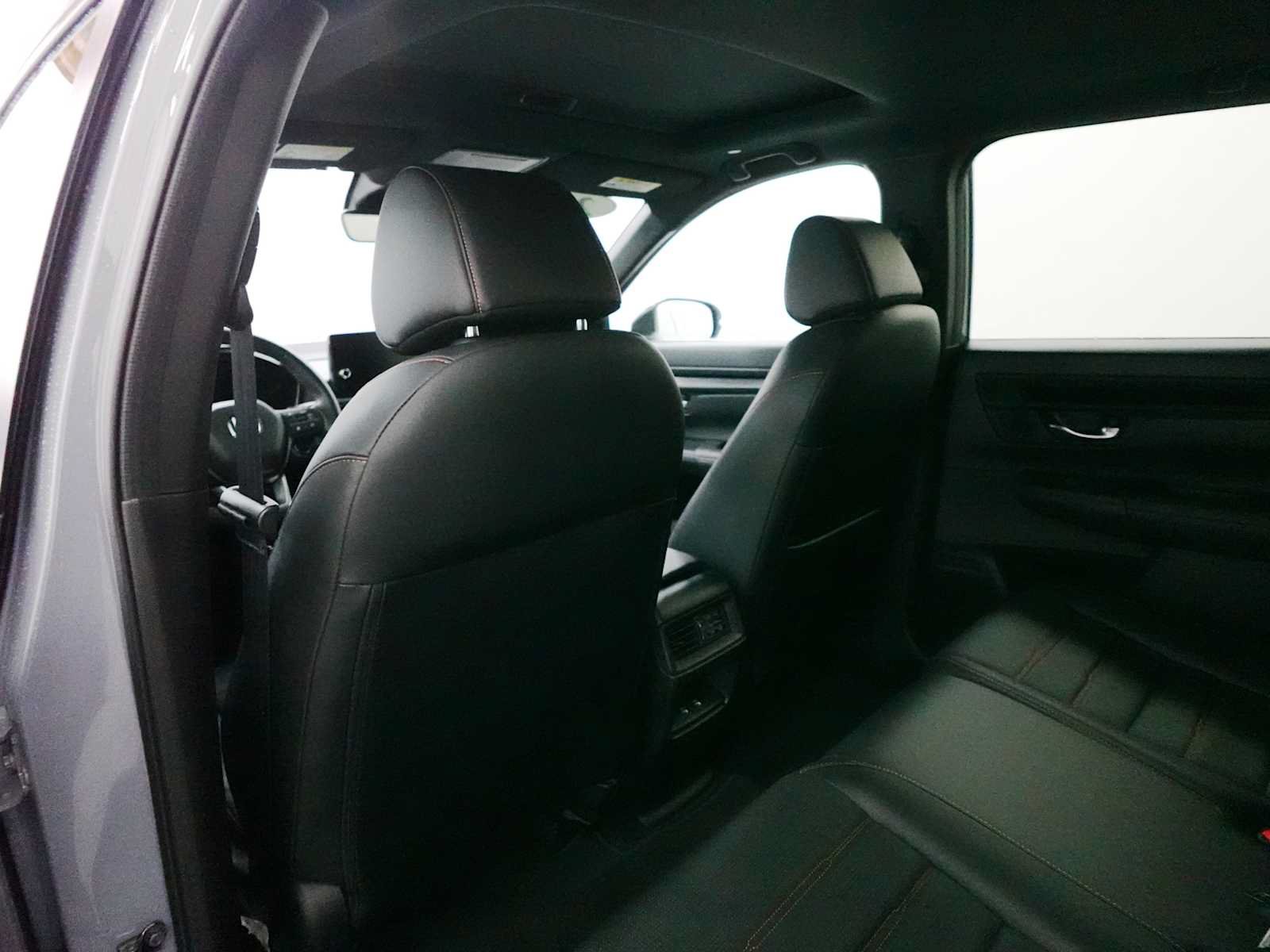 Used 2025 Honda CR-V Sport-L image 28