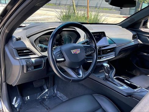 Used 2023 Cadillac CT4 Luxury RWD image 16