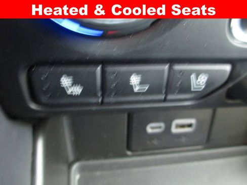 Used 2024 Chevrolet Tahoe High Country w/ Advanced Technology Package AWD/4WD image 19