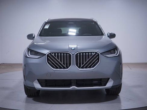 Used 2026 BMW X3 xDrive30i w/ Convenience Package AWD/4WD image 4