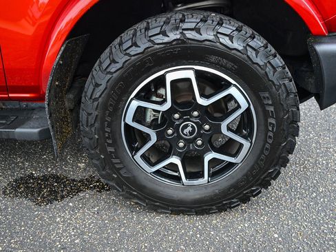 Used 2022 Ford Bronco Outer Banks AWD/4WD image 15