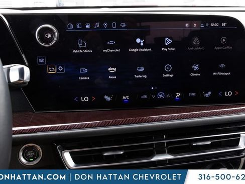 Used 2025 Chevrolet Traverse Z71 AWD/4WD image 8