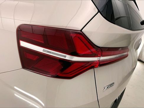 Certified 2025 BMW X3 xDrive30i w/ Convenience Package image 28