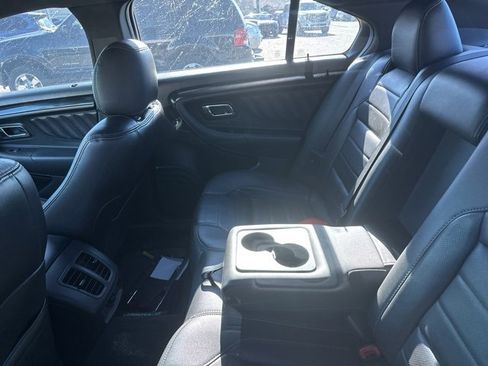 Used 2013 Ford Taurus SHO image 14