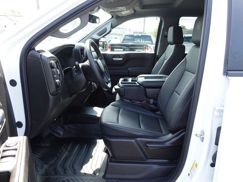 Used 2024 Chevrolet Silverado 1500 W/T w/ WT Value Package AWD/4WD image 16