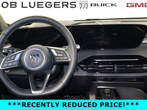 Certified 2025 Buick Enclave Sport Touring AWD/4WD image 14