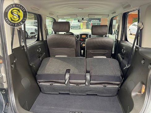Used 2010 Nissan Cube 1.8 S Krom Edition w/ Interior Designer Pkg FWD image 27