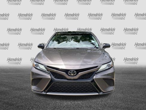 Used 2018 Toyota Camry XSE w/ Driver Assist Package FWD image 3