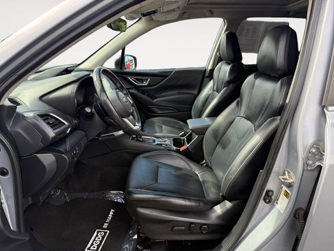 Used 2020 Subaru Forester Touring AWD/4WD image 10