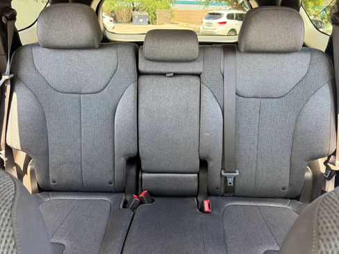 Used 2019 Hyundai Santa Fe SE AWD/4WD image 28