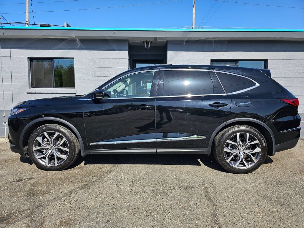 Used 2024 Acura MDX w/ Technology Package AWD/4WD image 2