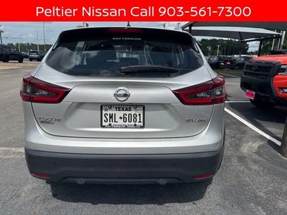 Certified 2022 Nissan Rogue Sport SV w/ Technology Package