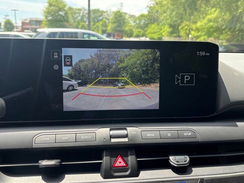 Used 2025 Kia K4 FWD image 23
