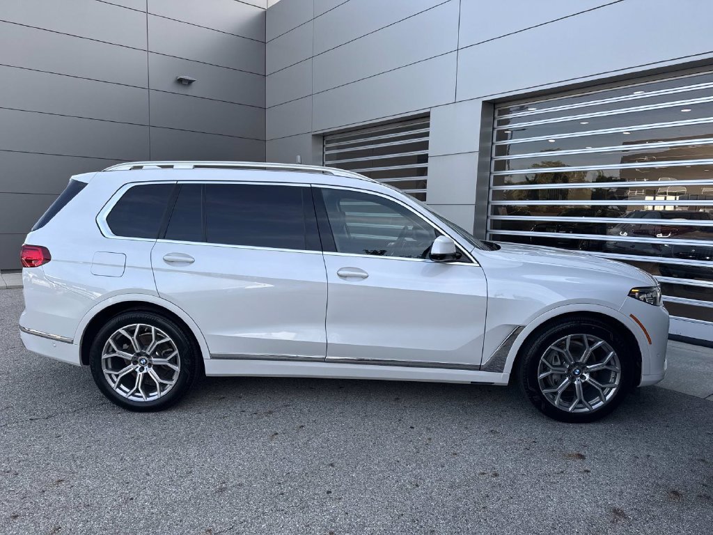 Used 2019 BMW X7 xDrive40i w/ Premium Package AWD/4WD image 8