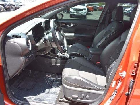Used 2021 Kia Forte GT-Line w/ GT-Line Premium Package FWD image 16