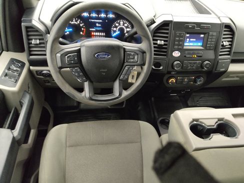 Used 2016 Ford F150 XL w/ Equipment Group 101A Mid RWD image 22