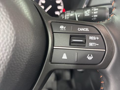 Used 2025 Honda CR-V Sport-L image 27