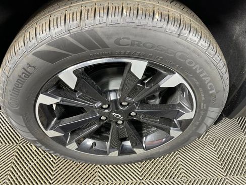 New 2026 Chevrolet Equinox RS w/ Safety and Technology Package FWD image 20