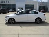 Used 2024 Kia Forte LXS image 3