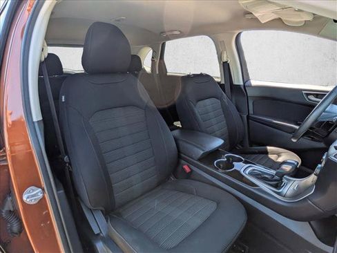 Used 2017 Ford Edge SEL AWD/4WD image 19