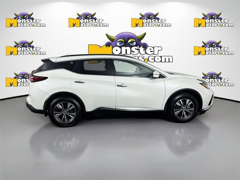 Used 2020 Nissan Murano SV image 4