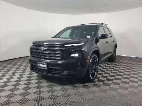 New 2026 Chevrolet Traverse LT w/ Midnight/Sport Edition image 8