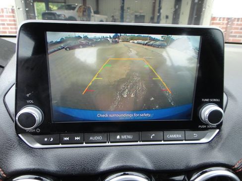 Used 2021 Nissan Sentra SR FWD image 9