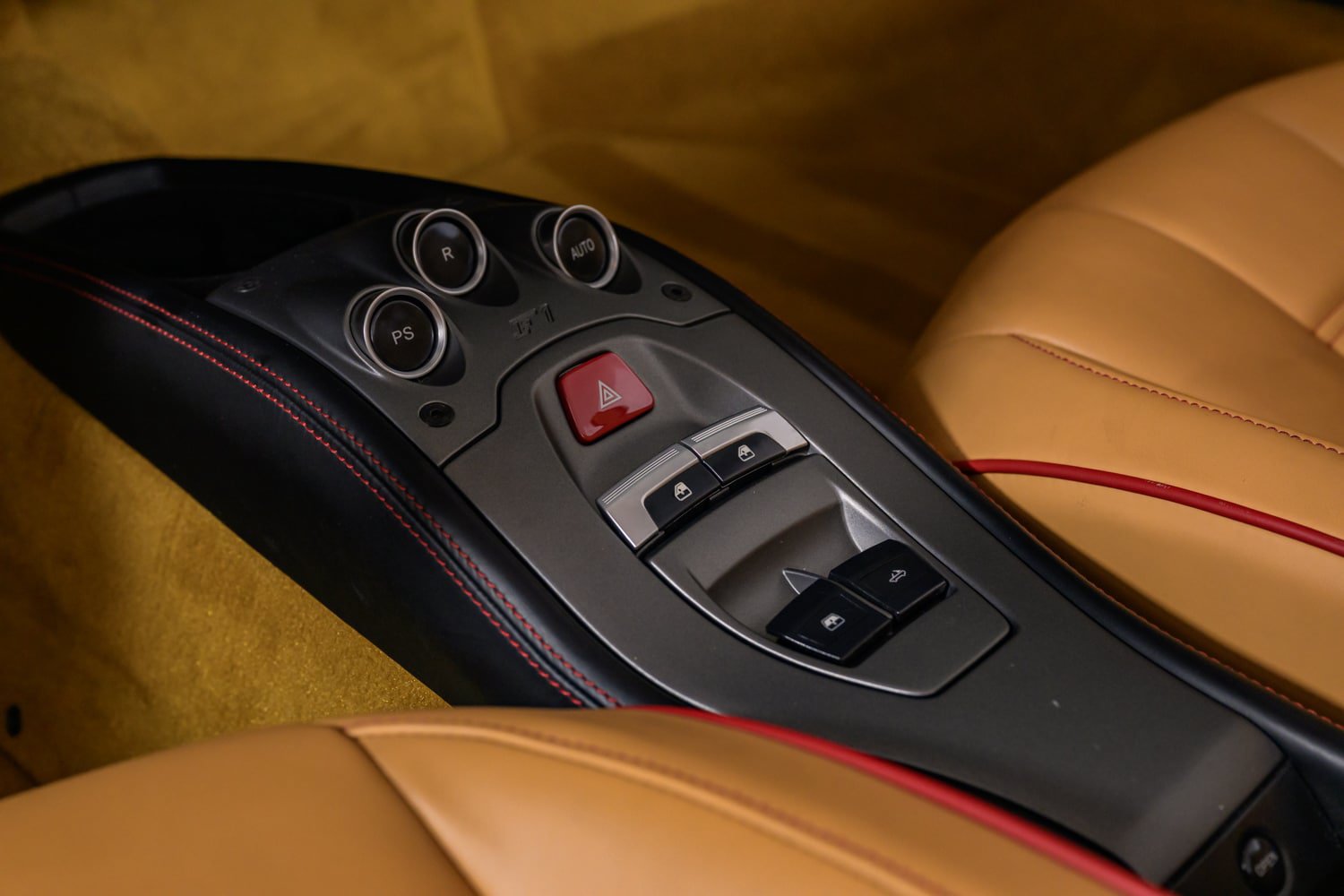 Used 2013 Ferrari 458 Spider RWD image 45