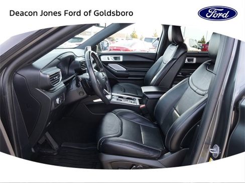 Used 2020 Ford Explorer ST w/ Premium Technology Package image 17