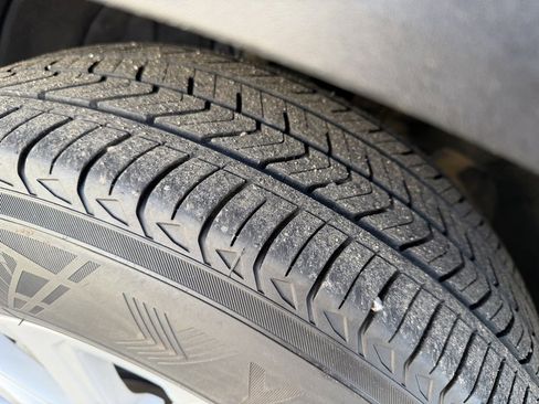 Certified 2024 Toyota Grand Highlander XLE image 31