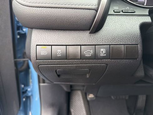 Used 2023 Toyota Camry SE image 24