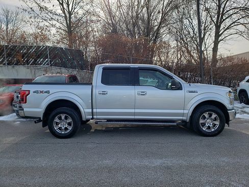 Used 2017 Ford F150 XLT w/ Equipment Group 302A Luxury image 3