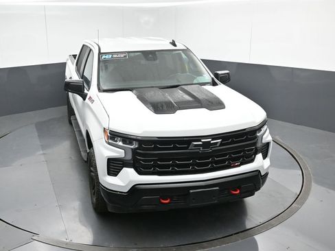 Used 2024 Chevrolet Silverado 1500 LT Trail Boss w/ Protection Package image 48
