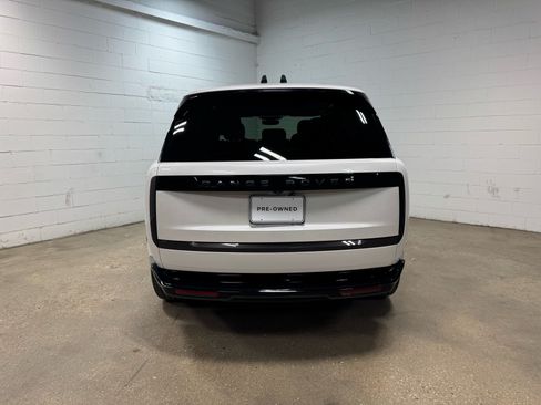 Used 2024 Land Rover Range Rover SE AWD/4WD image 8